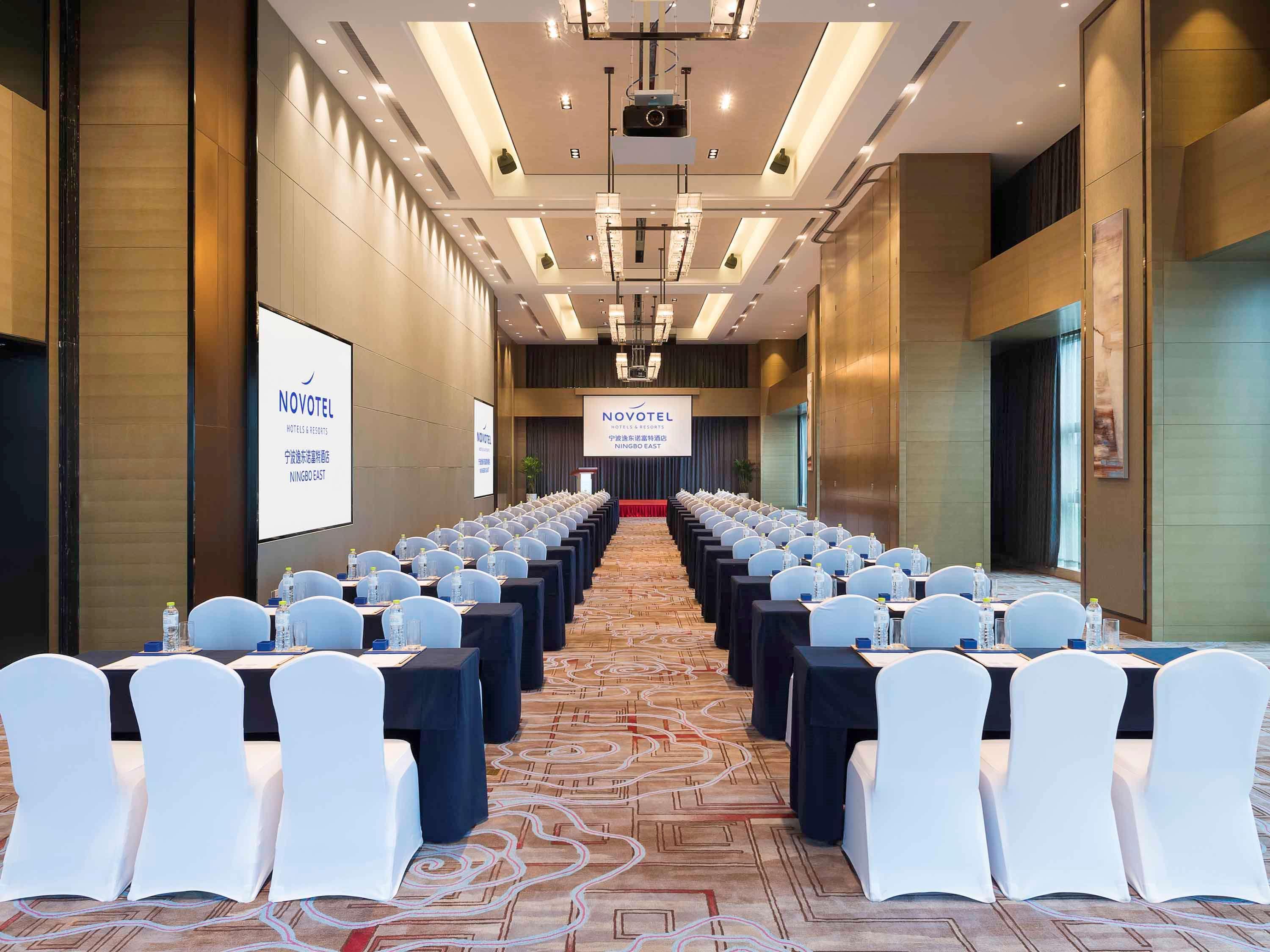 Novotel Ningbo East Eksteriør bilde