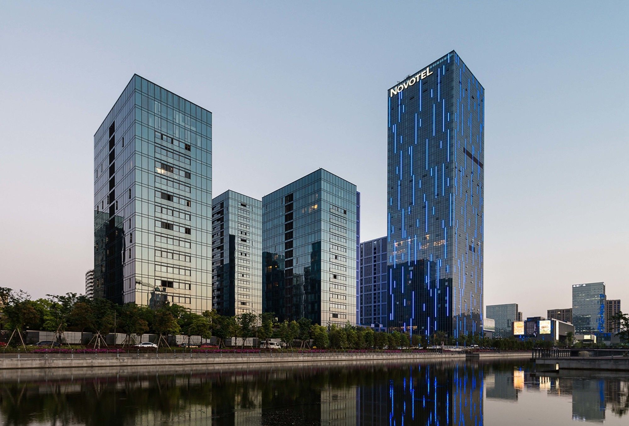 Novotel Ningbo East Eksteriør bilde